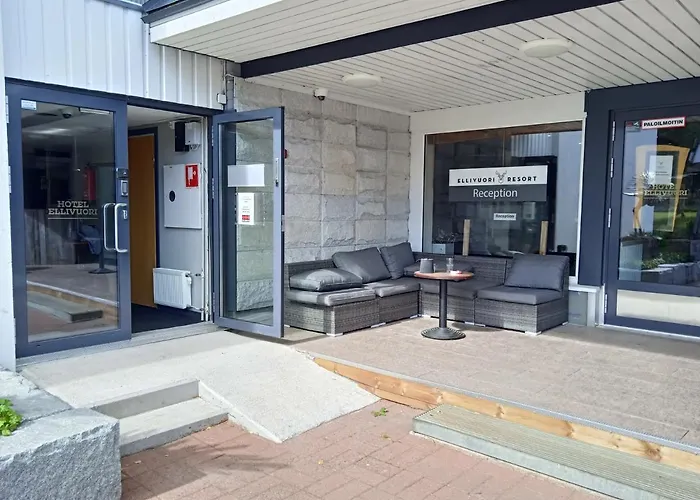 Ellivuori, Ellin Pooli 1 아파트