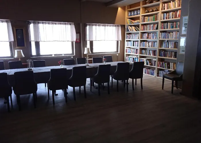 Ellivuori, Ellin Pooli 1 아파트 사스타말라